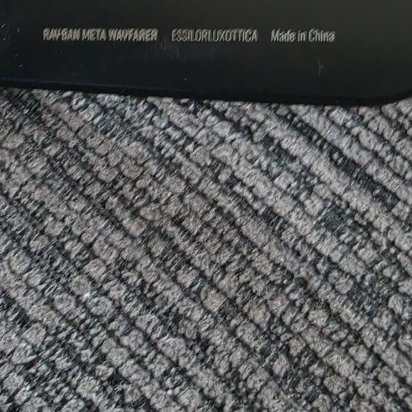 Ray-Ban Meta Wayfarer - Picture 3 of 5